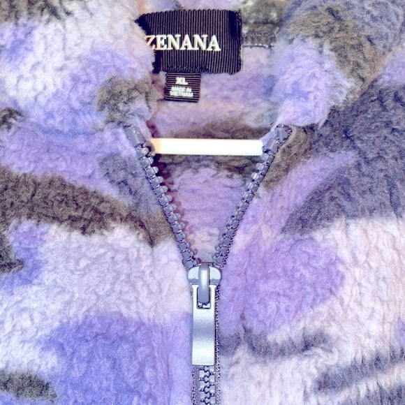 NWOT ZENANA HOODED VEST - Picture 7 of 12